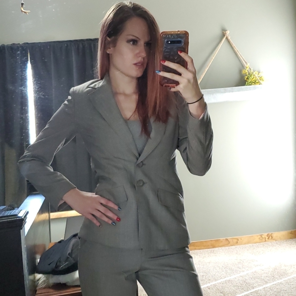 Anne Klein Suit Set Blazer and Pants Size 2